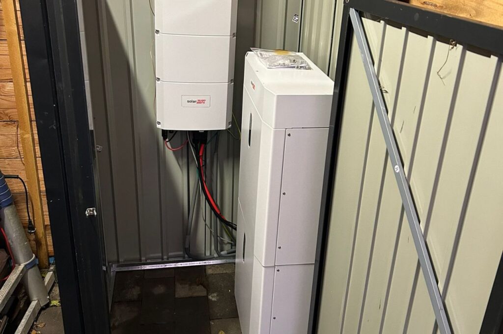 Thuisbatterij op locatie tuin